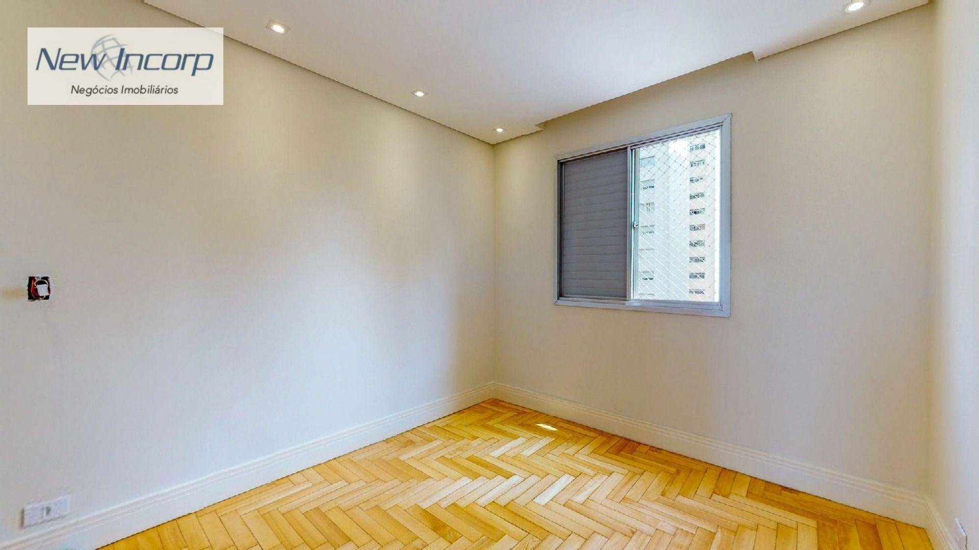 Apartamento à venda com 2 quartos, 70m² - Foto 12