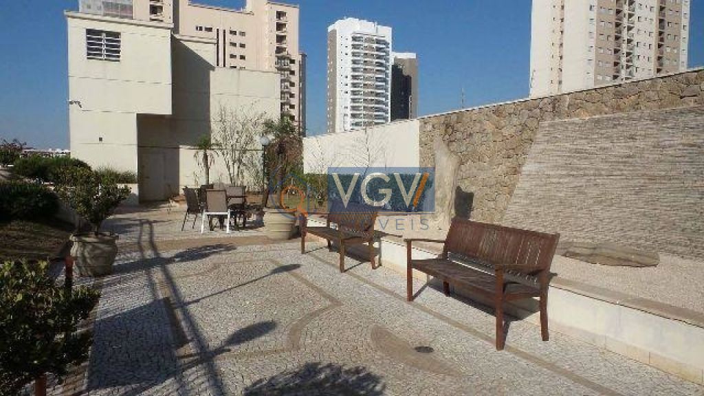 Apartamento à venda com 3 quartos, 107m² - Foto 12