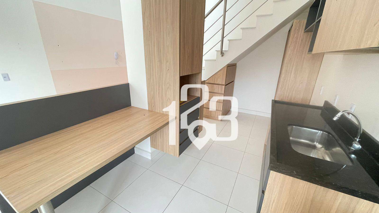 Apartamento à venda com 2 quartos, 66m² - Foto 6