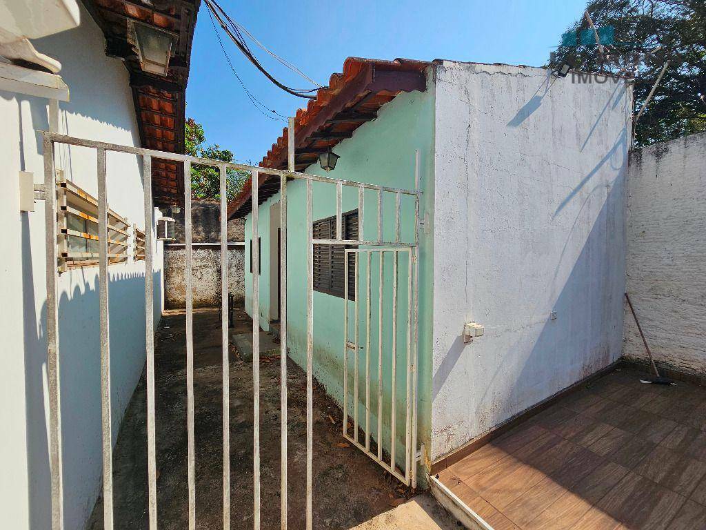 Chácara à venda com 4 quartos, 350m² - Foto 24