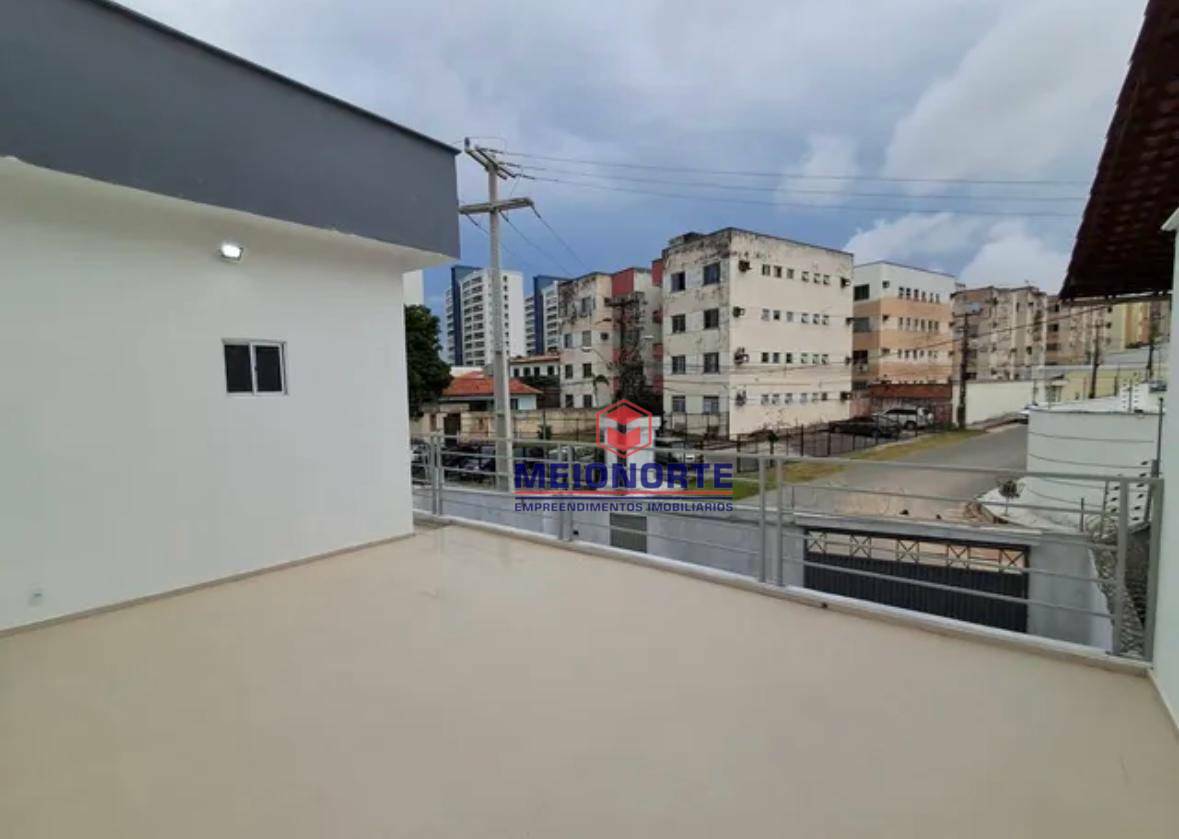 Casa à venda com 5 quartos, 200m² - Foto 10