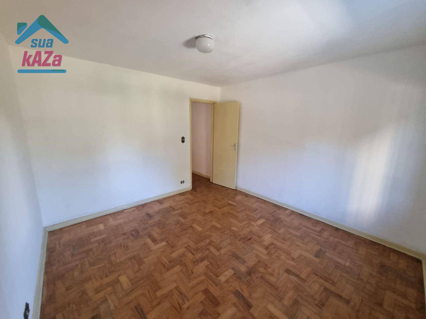 Sobrado à venda com 2 quartos, 180m² - Foto 12