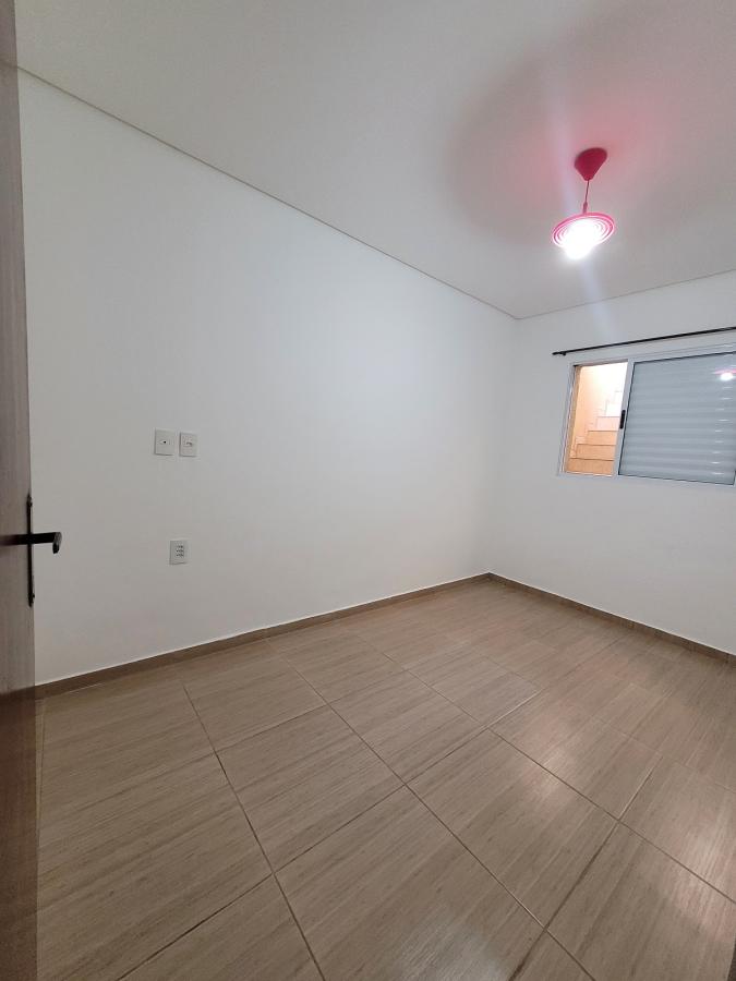 Casa à venda com 3 quartos, 97m² - Foto 14