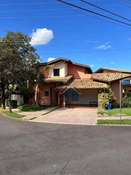 Casa de Condomínio à venda com 3 quartos, 260m² - Foto 1