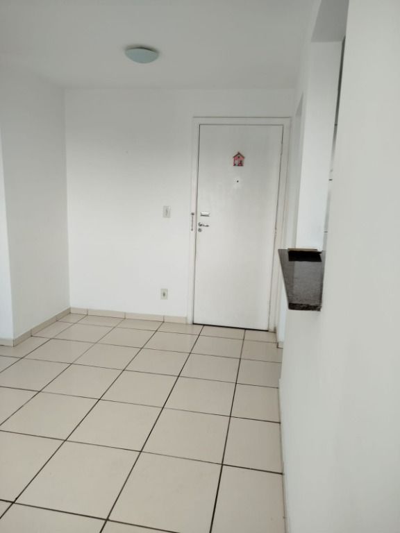 Apartamento para alugar com 2 quartos, 55m² - Foto 22