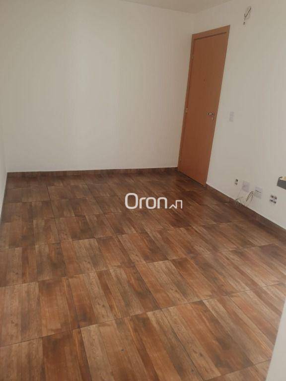 Apartamento à venda com 2 quartos, 41m² - Foto 2