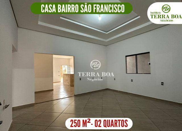 Casa à venda com 2 quartos, 150m² - Foto 1