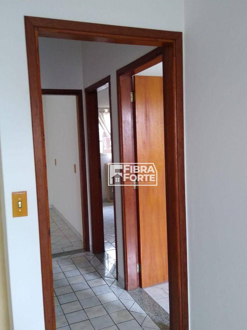 Casa à venda com 2 quartos, 120m² - Foto 5