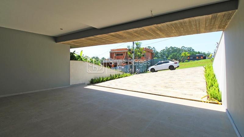 Sobrado à venda com 4 quartos, 300m² - Foto 31