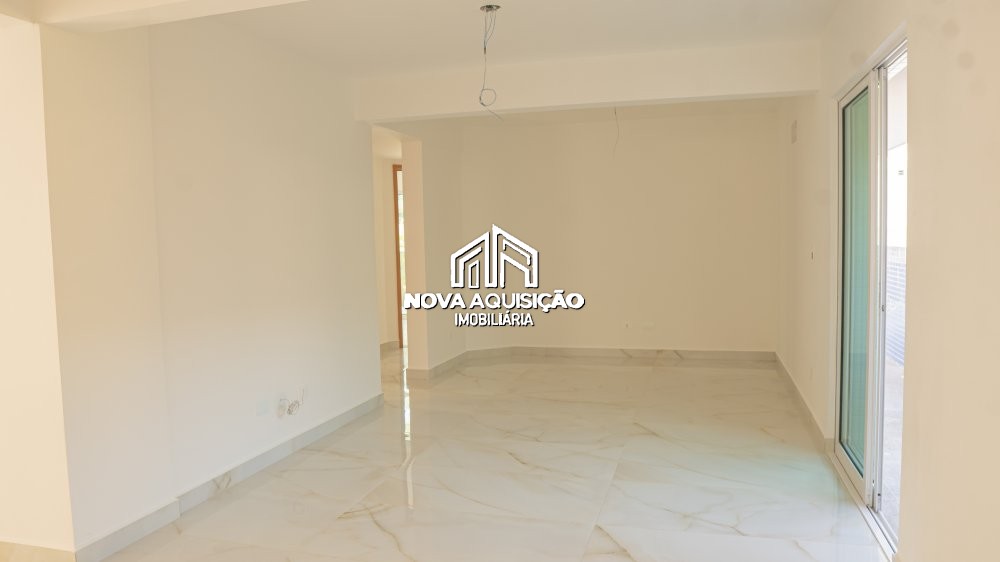 Apartamento à venda com 3 quartos, 140m² - Foto 5