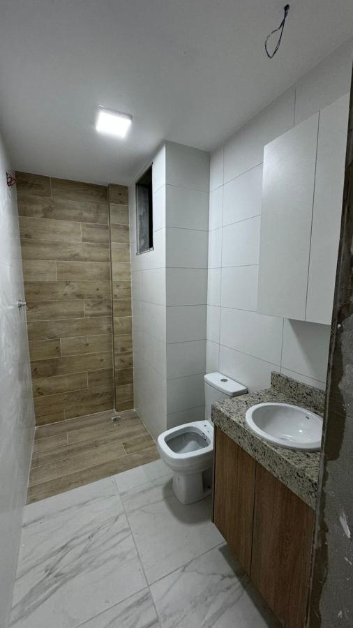 Apartamento à venda com 2 quartos, 68m² - Foto 3