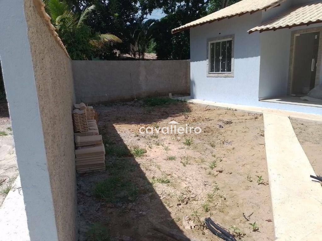 Casa à venda com 2 quartos, 72m² - Foto 2