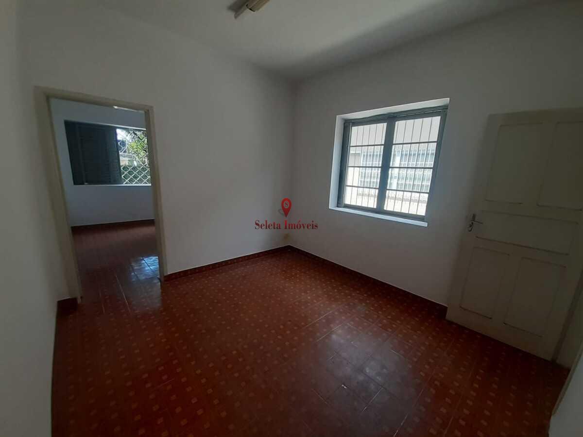 Casa para alugar com 6 quartos, 380m² - Foto 6