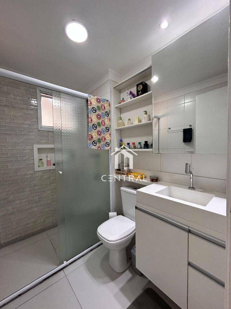 Apartamento à venda com 3 quartos, 63m² - Foto 33