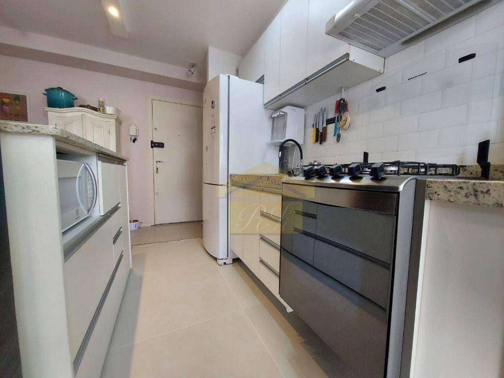 Apartamento à venda com 2 quartos, 62m² - Foto 4