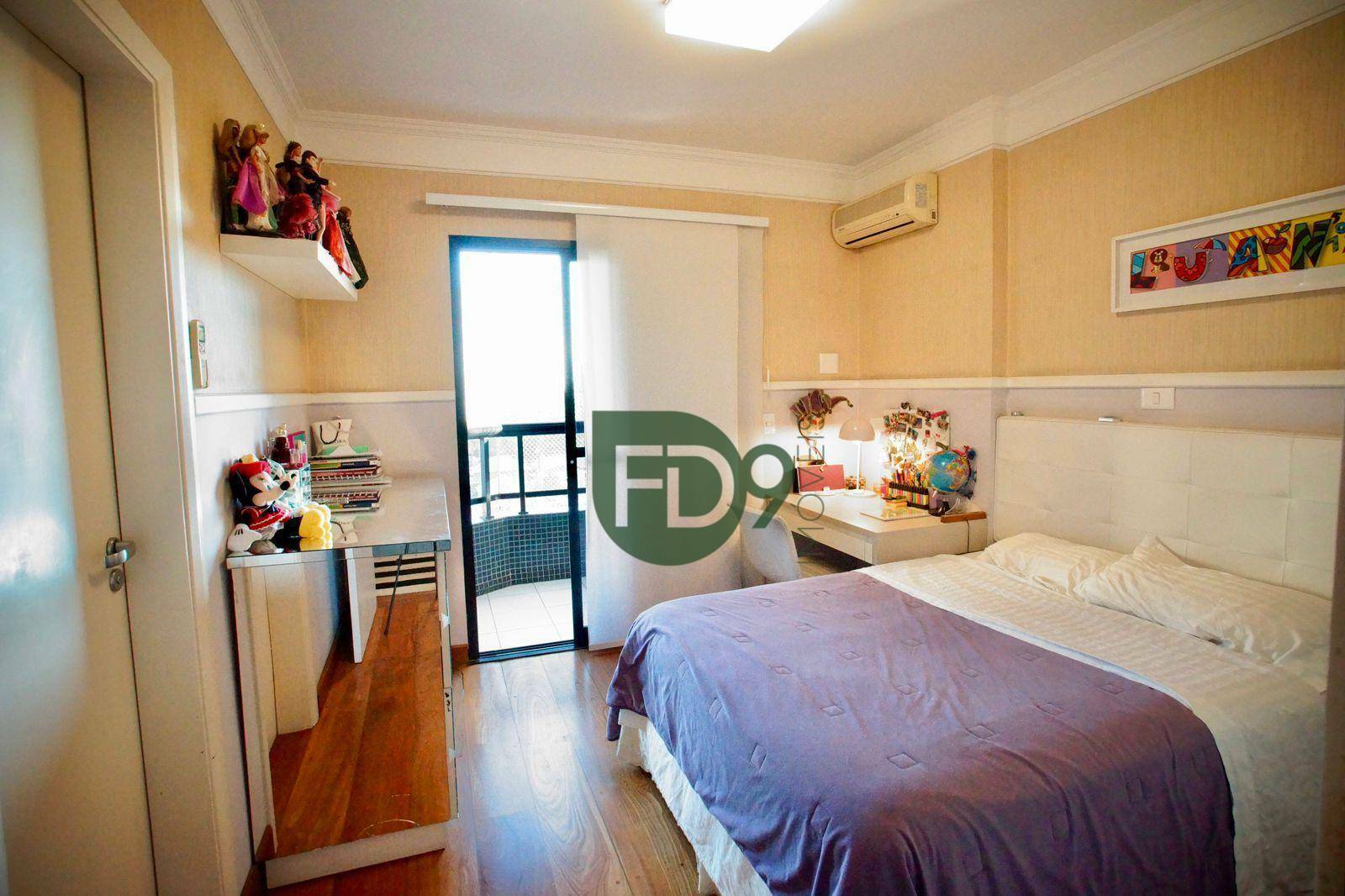 Apartamento à venda com 3 quartos, 164m² - Foto 11