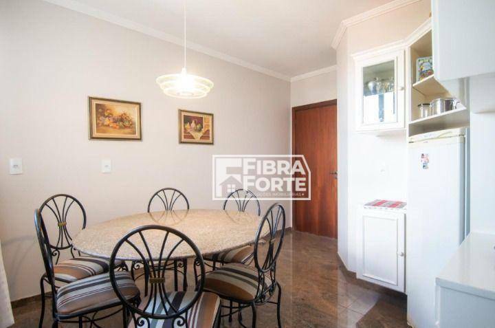 Apartamento à venda com 3 quartos, 256m² - Foto 22