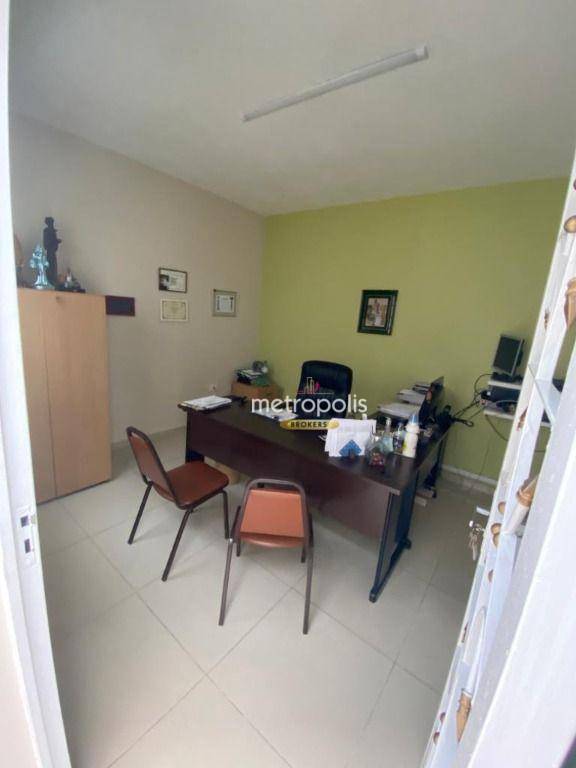 Sobrado à venda e aluguel, 250m² - Foto 18