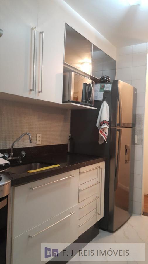 Apartamento à venda com 3 quartos, 103m² - Foto 11