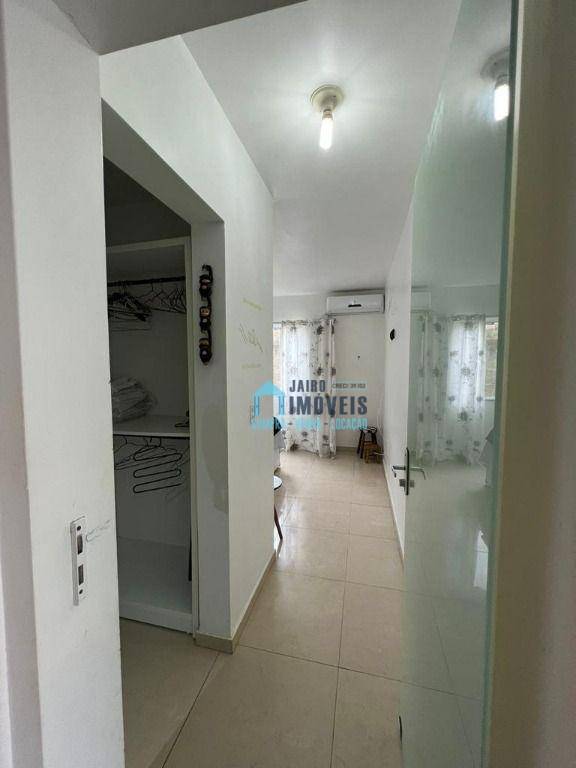 Casa à venda com 4 quartos, 228m² - Foto 8