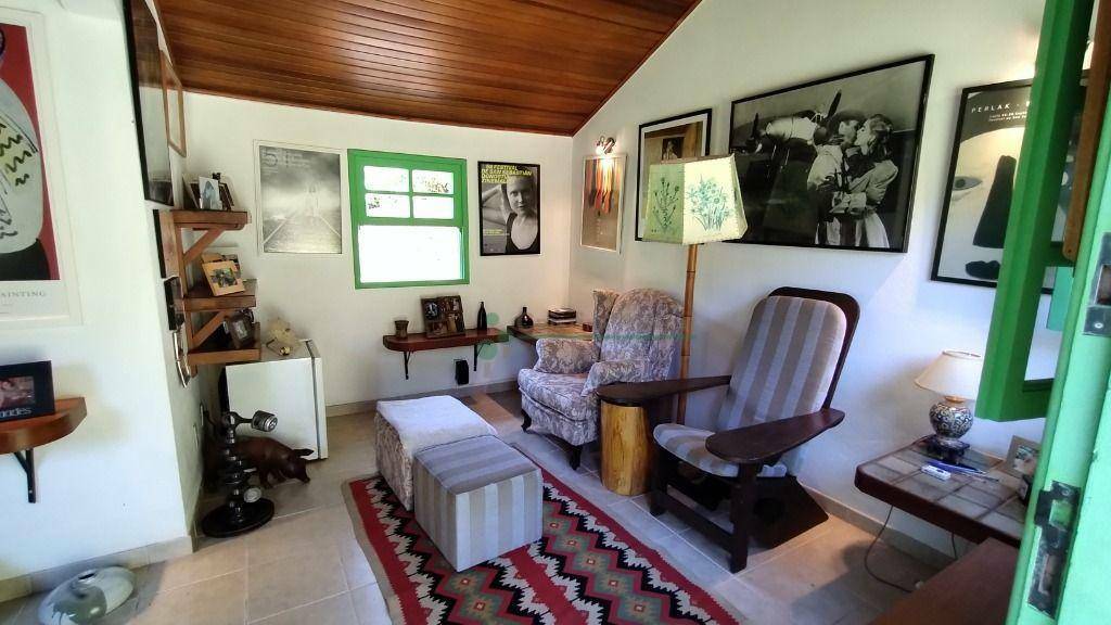 Chácara à venda com 5 quartos, 400m² - Foto 35