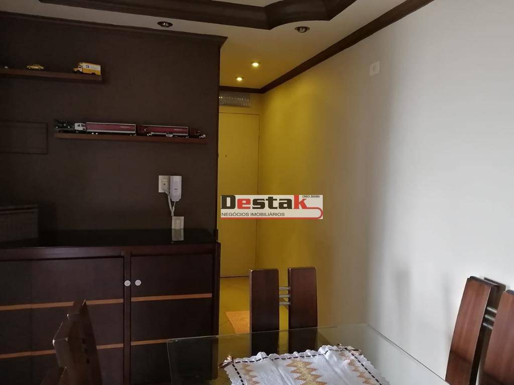 Apartamento à venda com 2 quartos, 63m² - Foto 5