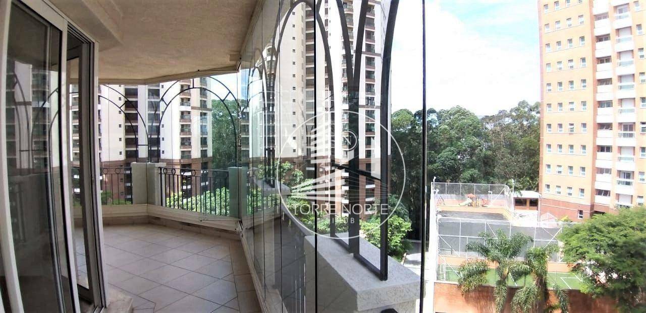 Apartamento à venda com 4 quartos, 260m² - Foto 18