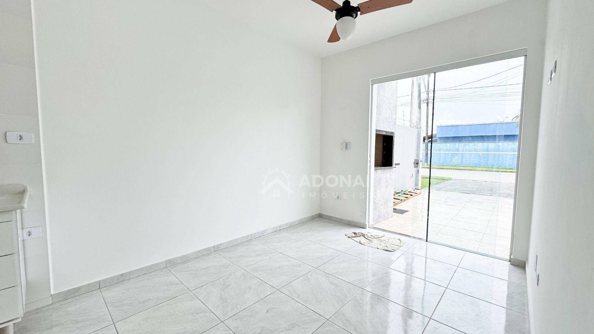 Casa à venda com 2 quartos, 40m² - Foto 6