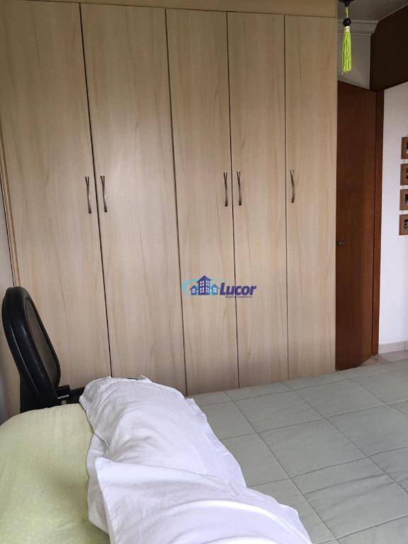 Apartamento à venda com 2 quartos, 56m² - Foto 31