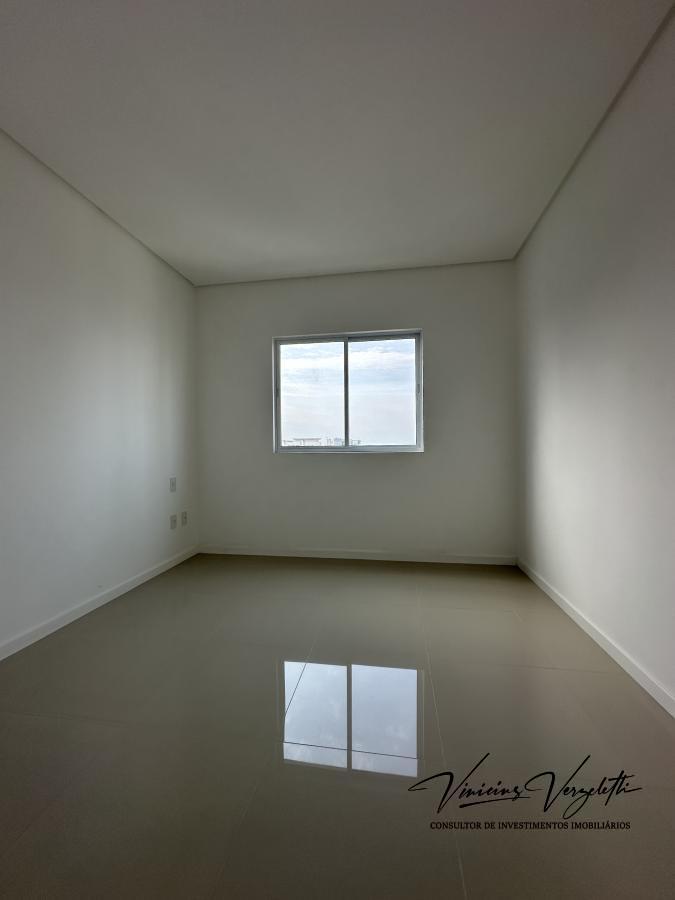 Apartamento à venda com 4 quartos, 136m² - Foto 19