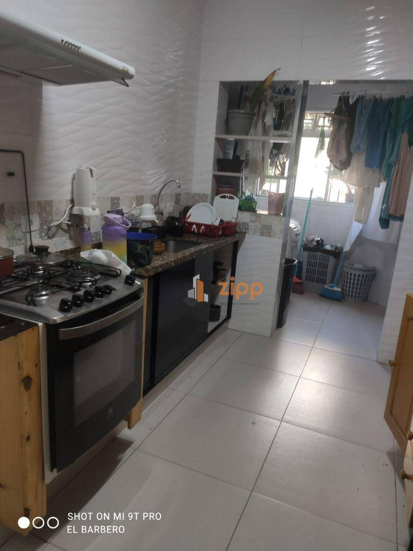 Apartamento à venda com 2 quartos, 78m² - Foto 11