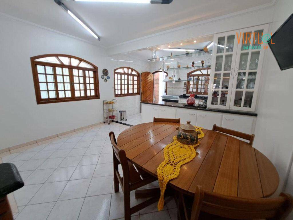 Sobrado à venda com 3 quartos, 231m² - Foto 23