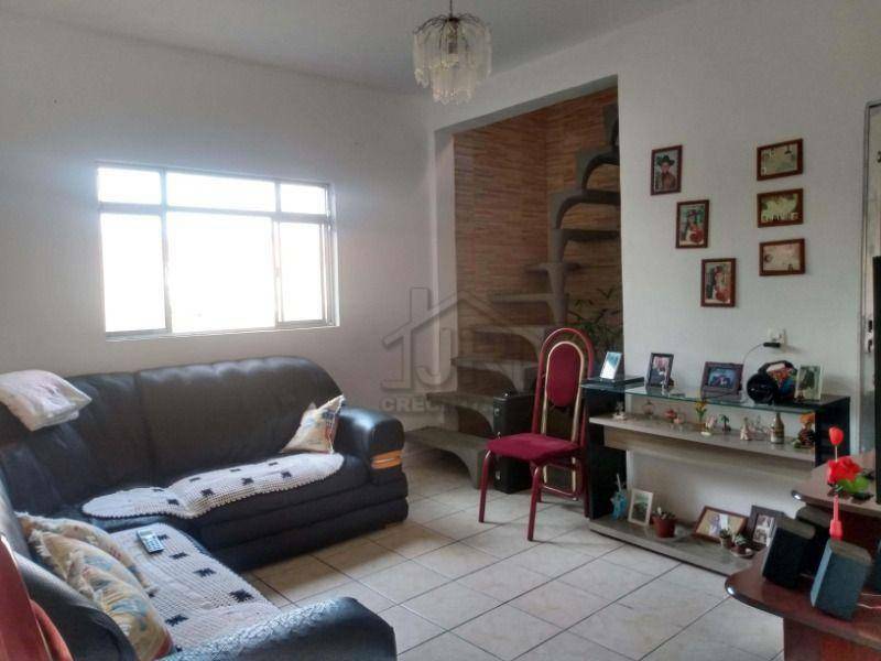 Casa à venda com 4 quartos, 330m² - Foto 21