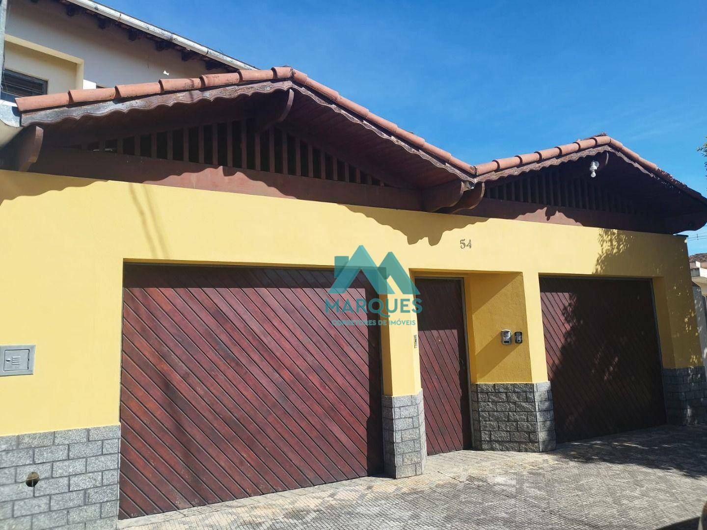 Sobrado à venda com 4 quartos, 304m² - Foto 2