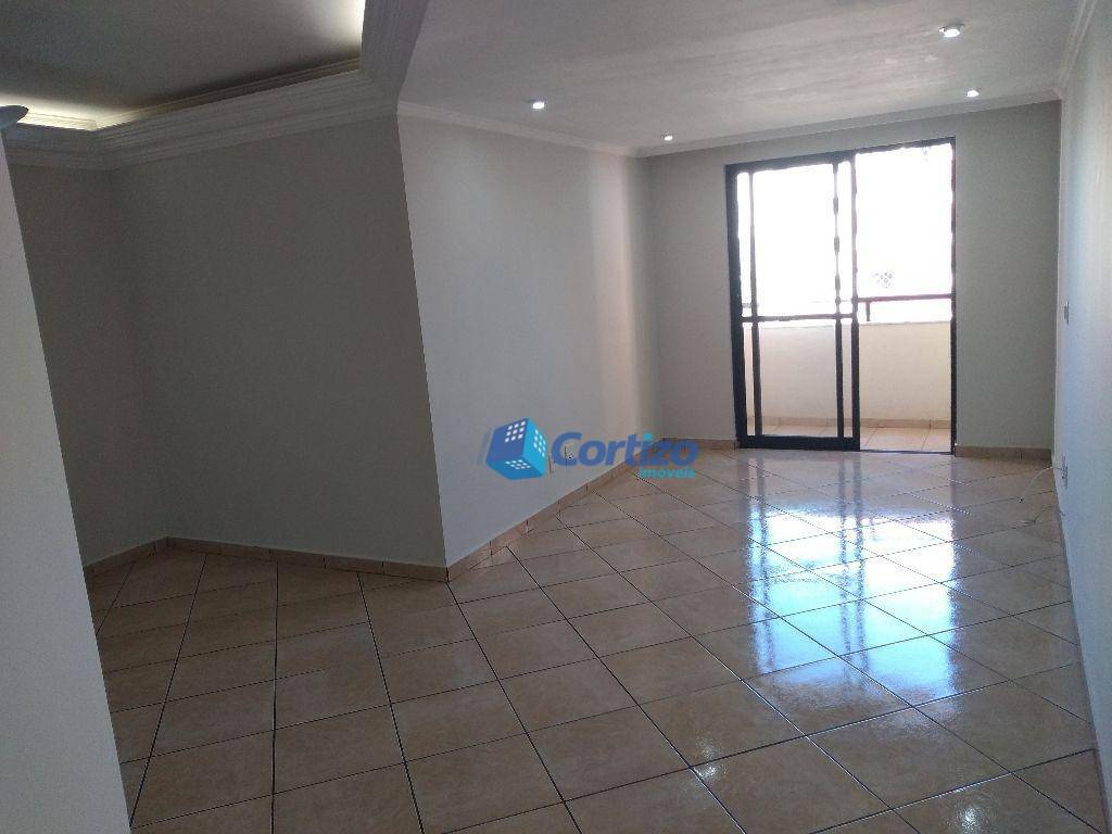 Apartamento para alugar com 3 quartos, 96m² - Foto 1