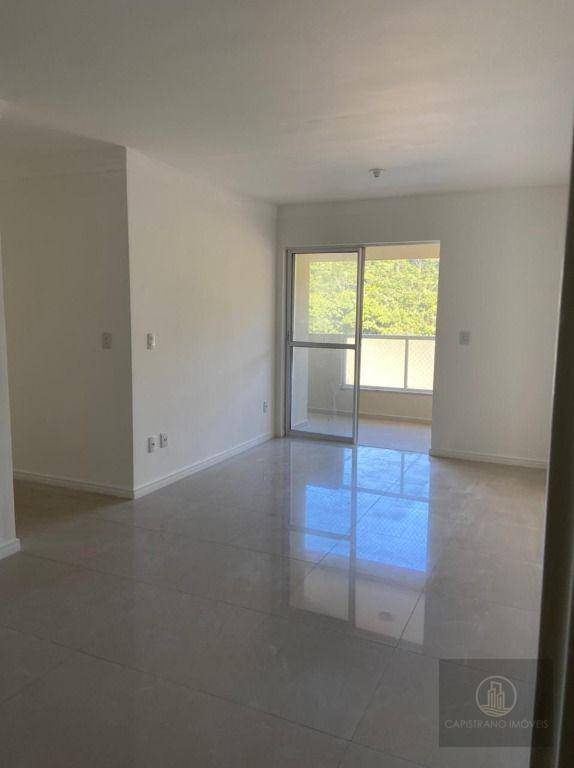 Apartamento à venda com 3 quartos, 86m² - Foto 2