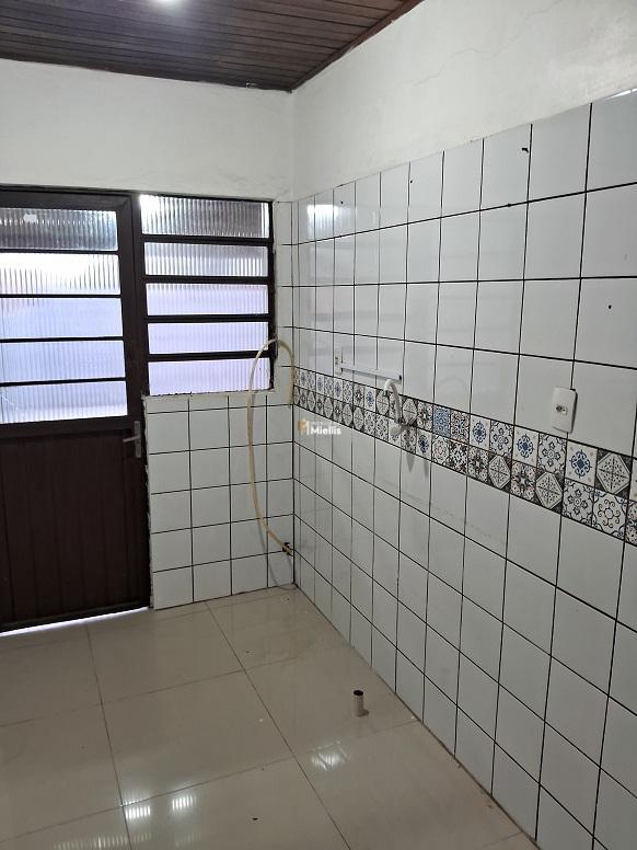 Casa à venda com 2 quartos, 69m² - Foto 10