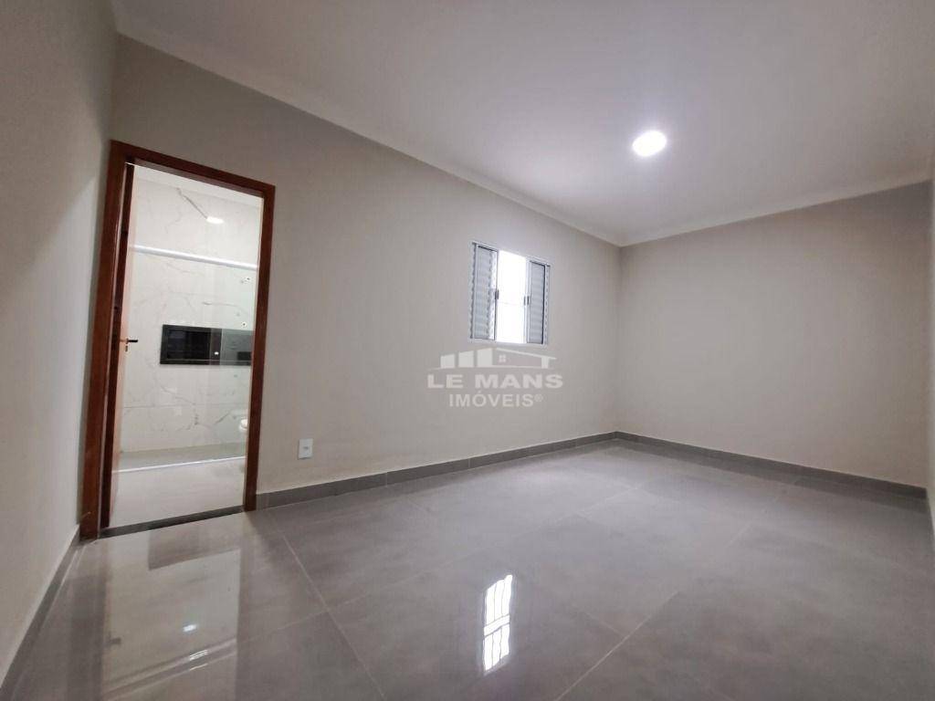 Casa à venda com 3 quartos, 106m² - Foto 11