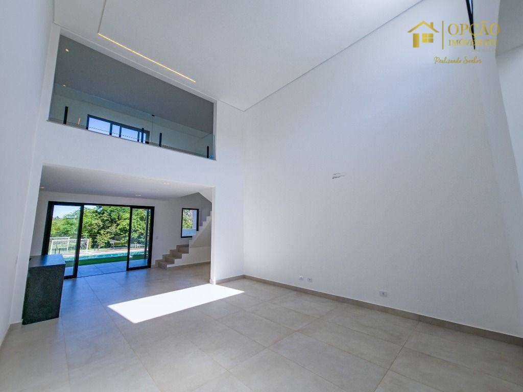 Casa de Condomínio à venda com 4 quartos, 326m² - Foto 4