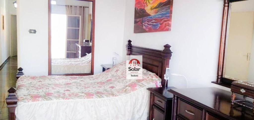 Casa, 3 quartos, 206 m² - Foto 14