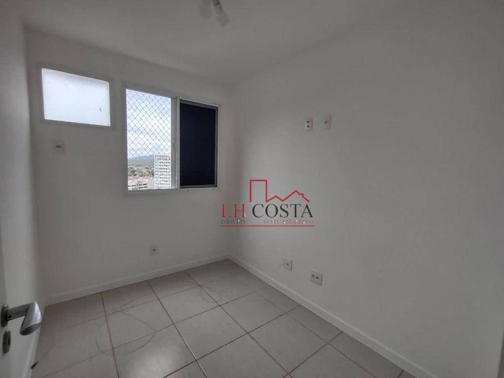 Apartamento à venda com 3 quartos, 70m² - Foto 25