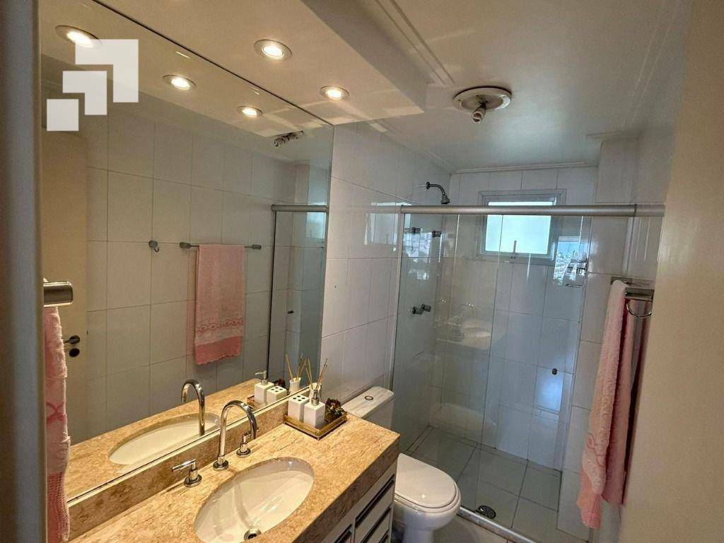 Apartamento à venda com 2 quartos, 87m² - Foto 18