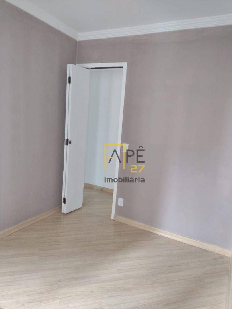 Apartamento para alugar com 2 quartos, 47m² - Foto 11