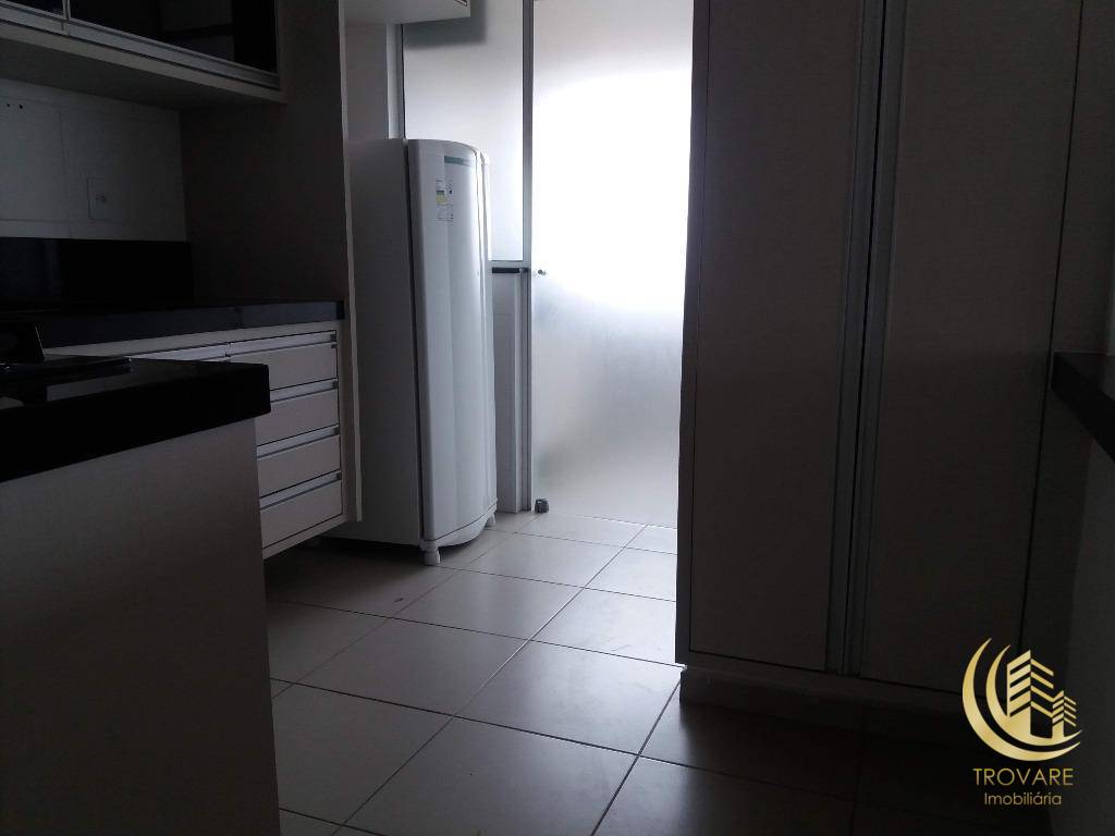 Apartamento à venda com 2 quartos, 74m² - Foto 44