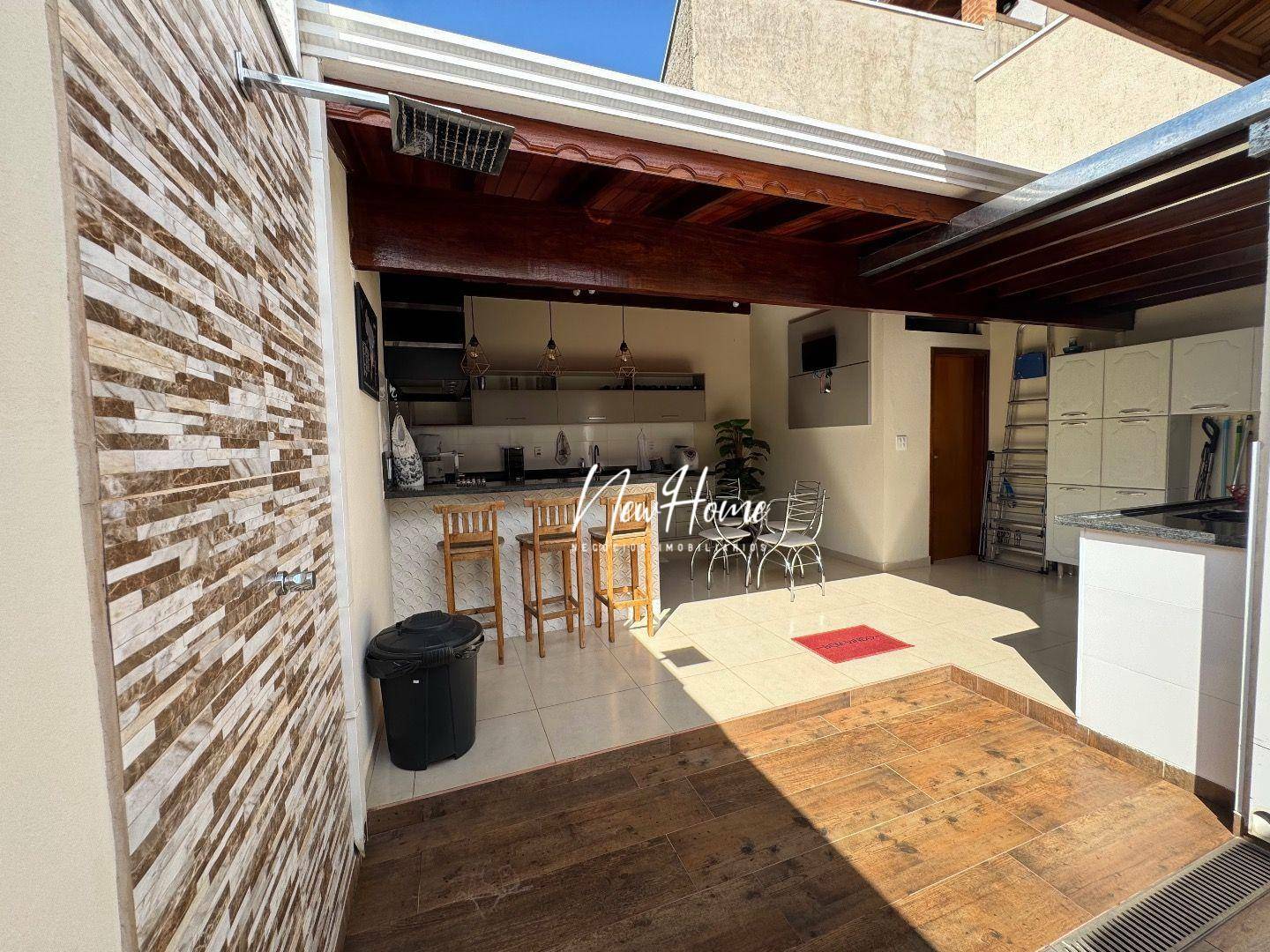 Casa à venda com 2 quartos, 107m² - Foto 5