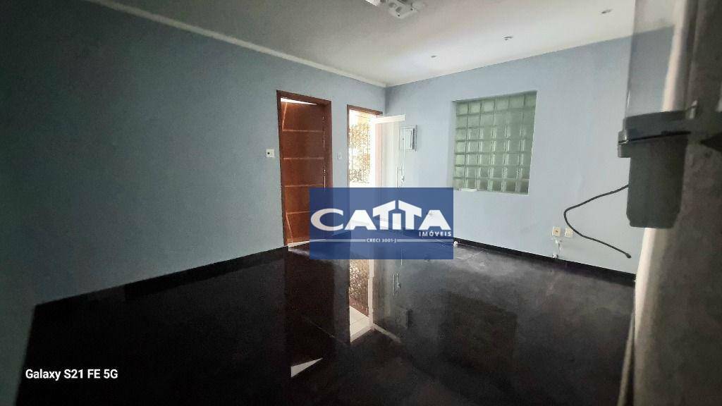 Casa para alugar com 2 quartos, 120m² - Foto 7