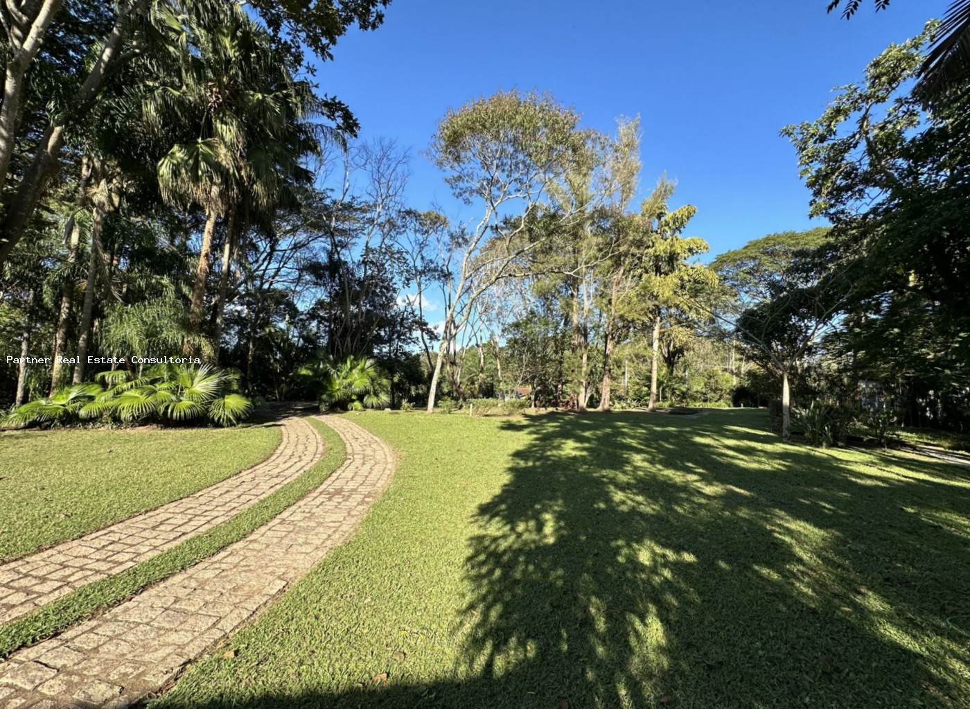 Casa de Condomínio à venda com 3 quartos, 10490m² - Foto 7