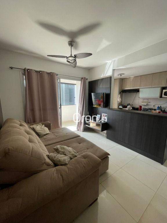 Apartamento à venda com 2 quartos, 62m² - Foto 1