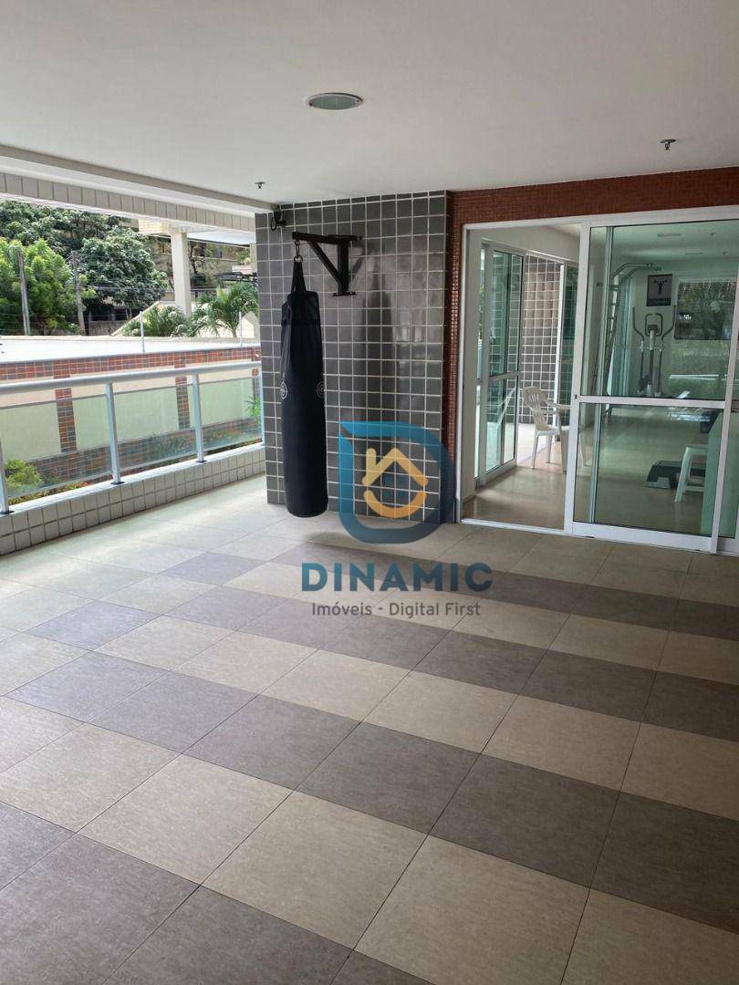 Apartamento à venda com 3 quartos, 260m² - Foto 7