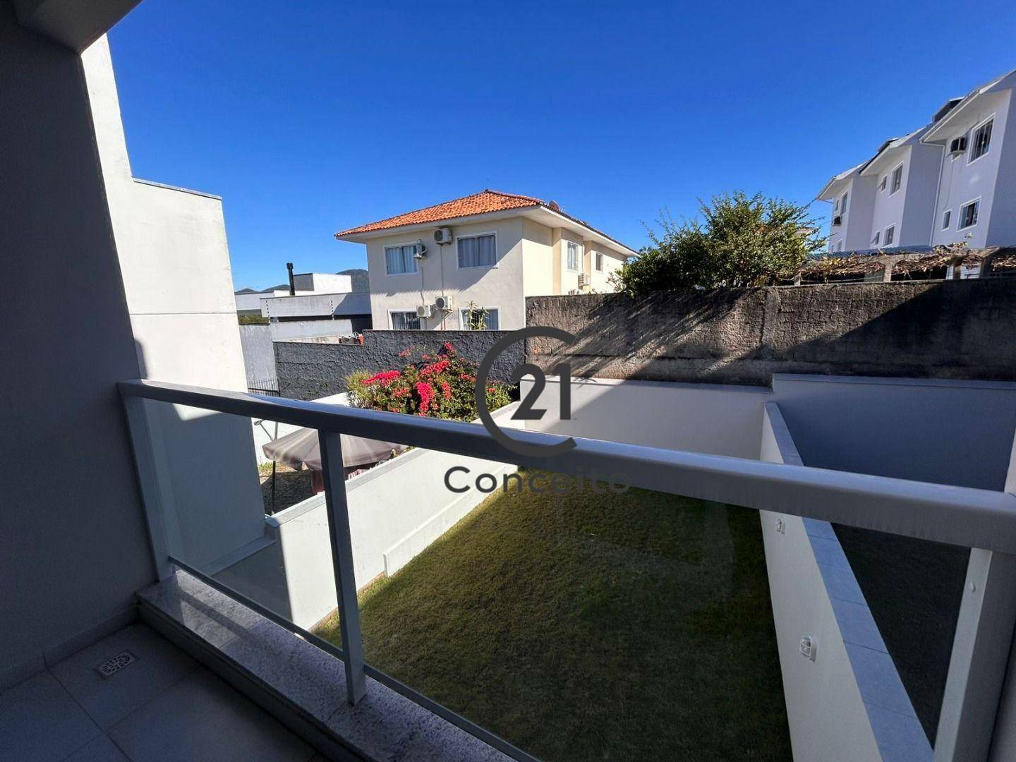 Casa para alugar com 3 quartos, 92m² - Foto 10